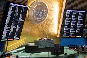 The UN General Assembly votes on a resolution on Ukraine. 