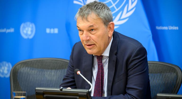 Philippe Lazzarini, Commissioner-General of the UN Relief and Works Agency for Palestine Refugees in the Near East, briefs journalists on UNRWA and latest developments in Gaza. (file)