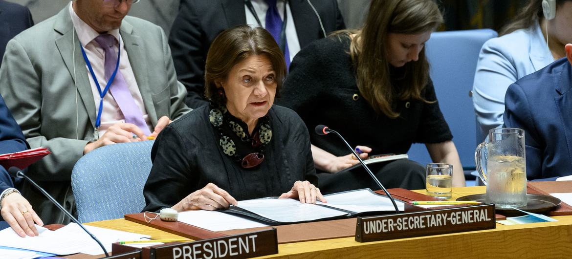 Rosemary DiCarlo, Secrétaire générale adjointe aux affaires politiques et à la consolidation de la paix, informe la réunion du Conseil de sécurité sur la non-prolifération et la République islamique d'Iran.
