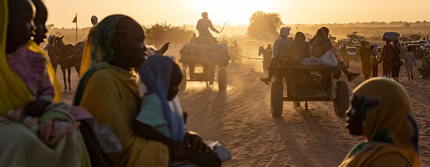 Des réfugiés soudanais fuyant les violences arrivent à la ville frontalière d'Adre, au Tchad (photo d'archive).