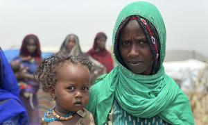 A woman and her child displaced by conflict in northern Ethiopia. (file)