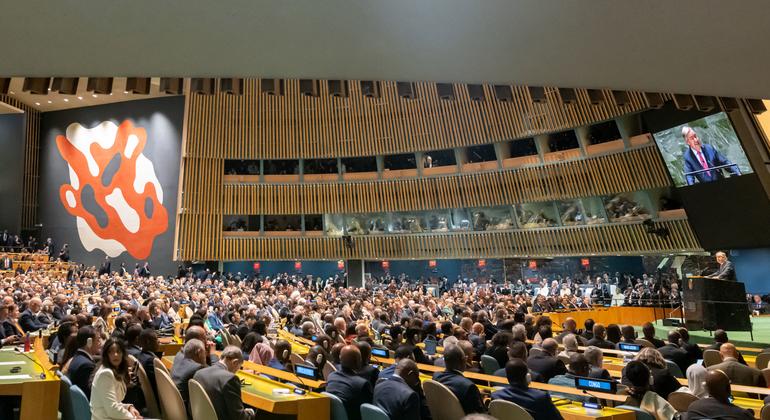 Secretary-General António Guterres (on screen) addresses the general debate of the General Assembly’s 79th session.