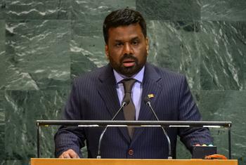 श्रीलंका के राष्ट्रपति अनुरा कुमारा दिसानायके यूएन महासभा के 80वें सत्र के दौरान जनरल डिबेट को सम्बोधित कर रहे हैं.