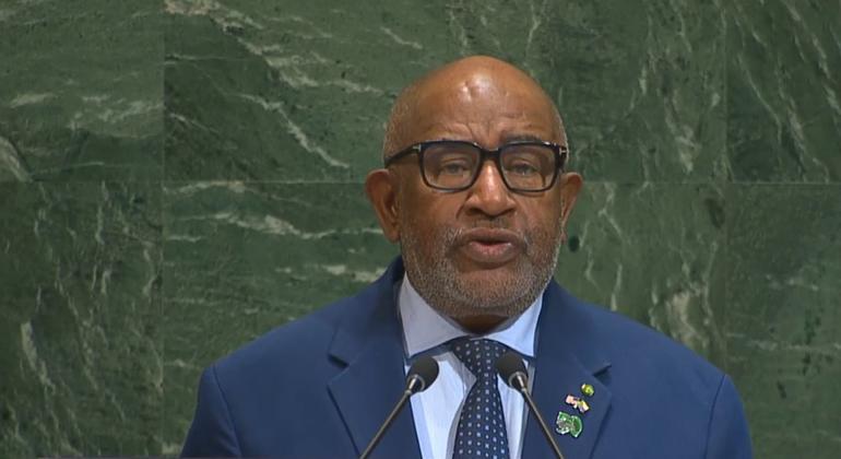 Azali Assoumani, Rais wa Comoro akihutubia akihutubia mjadala mkuu wa mkutano wa 80 wa Baraza Kuu la UN Azali Assoumani, Rais wa Comoro akihutubia akihutubia mjadala mkuu wa mkutano wa 80 wa Baraza Kuu la UN