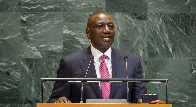 Rais William Ruto wa Kenya akihutubia mjadala mkuu wa mkutano wa 80 wa Baraza Kuu la Umoja wa Mataifa Rais William Ruto wa Kenya akihutubia mjadala mkuu wa mkutano wa 80 wa Baraza Kuu la Umoja wa Mataifa