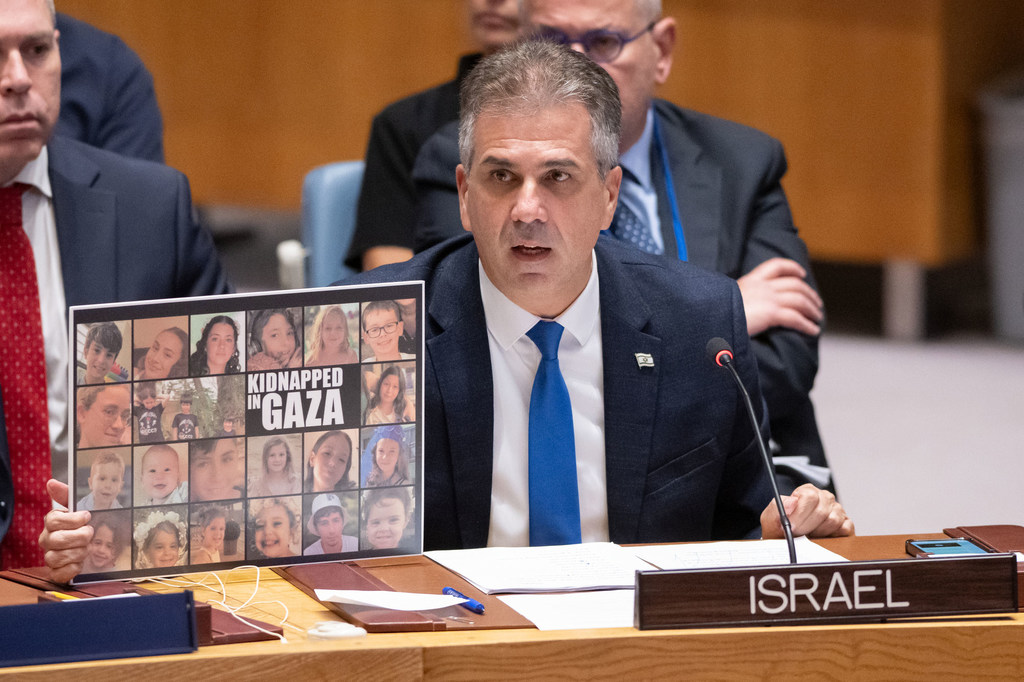 Le ministre israélien des Affaires étrangères Eli Cohen s'adresse à la réunion du Conseil de sécurité de l'ONU sur la situation au Moyen-Orient, y compris la question palestinienne.