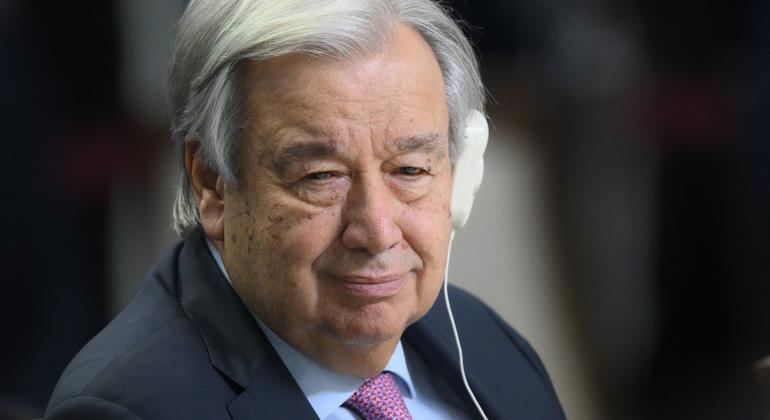 Guterres assicura a Putin che l’invasione russa viola la Carta delle Nazioni Unite