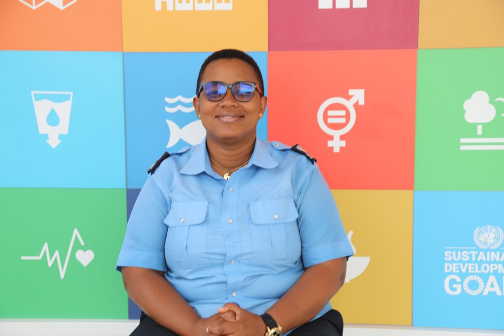 Fausta Luila, Dereva kutoka Ofisi ya Umoja wa Mataifa ya Huduma za Miradi nchini Tanzania (UNOPS).