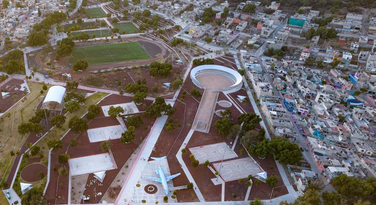 O Parque Bicentenário Ecatepec é um grande exemplo do que está sendo feito no México.  Trata-se de um projecto de 12 hectares num dos municípios mais populosos do país, que apresenta deficiências em vários indicadores, como a segurança.