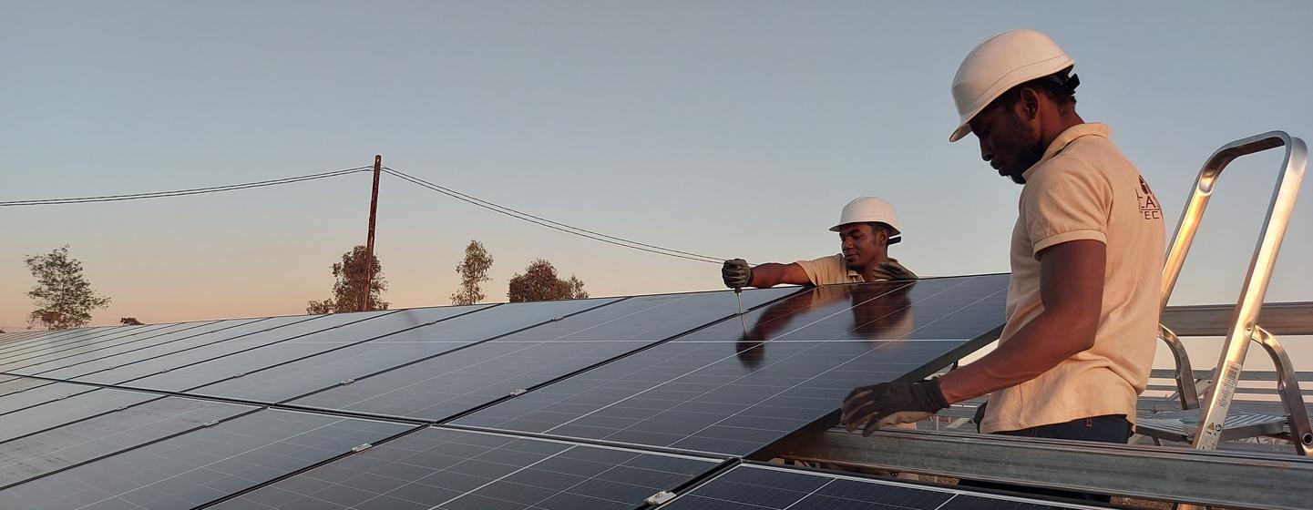 Installing a clean energy minigrid in Mahavelona, Madagascar