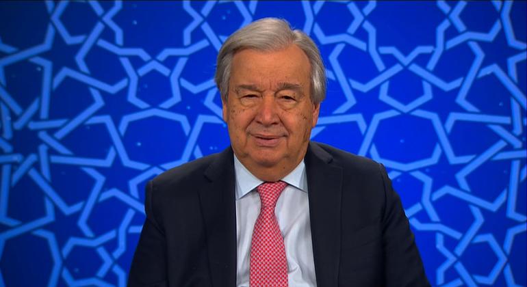 الأمين العام يهنئ المسلمين بحلول شهر رمضان ويبدي تضامنه مع من يواجهون العنف والنزوح