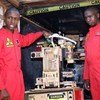 Moses Njoroge na David Gathu  kutoka Kenya wametumia teknolojia za kujifunza wenyewe na kutengeneza roboti ya kusaidia watu wenye ulemavu.