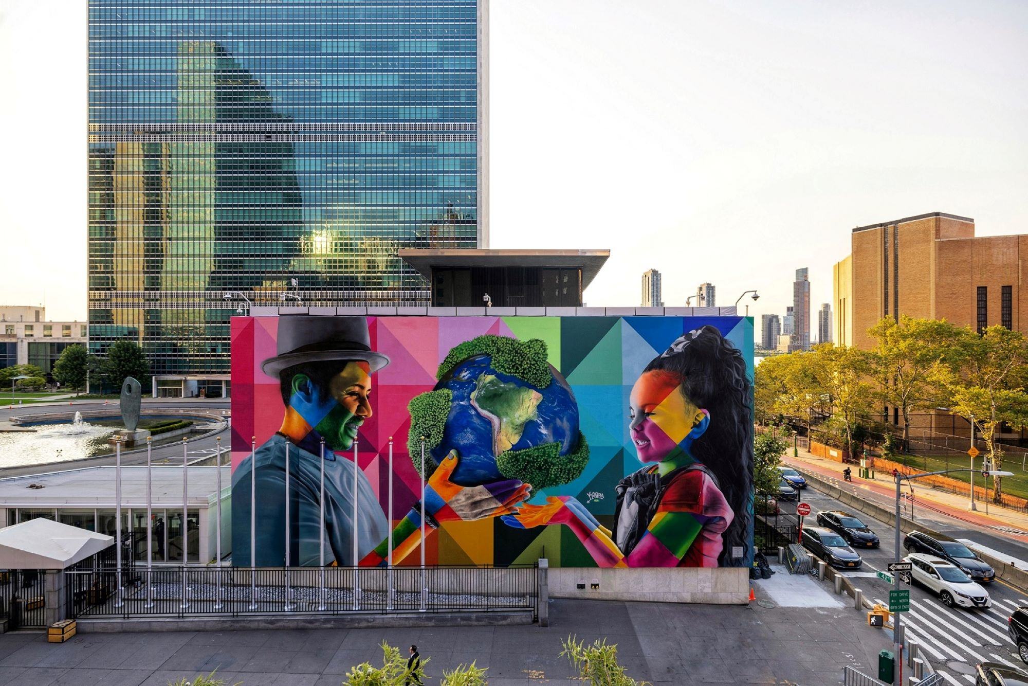 Mural “The Future is Now” de Eduardo Kobra na ONU em Nova Iorque