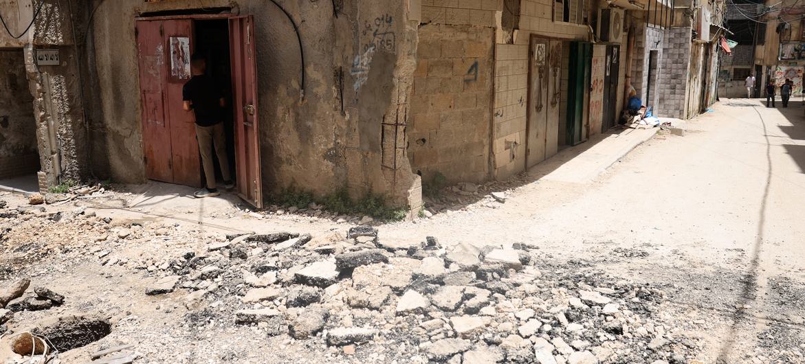 Routes, bâtiments et infrastructures endommagés en raison de l'escalade de la violence à Jénine, en Cisjordanie occupée.