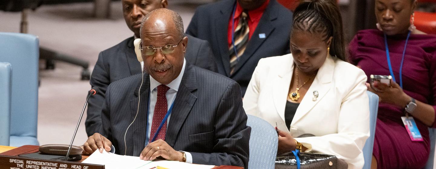 Leonardo Santos Simão, Représentant spécial et chef du Bureau des Nations Unies pour l'Afrique de l'Ouest et le Sahel (UNOWAS), informe les membres du Conseil de sécurité sur la consolidation de la paix en Afrique de l'Ouest.