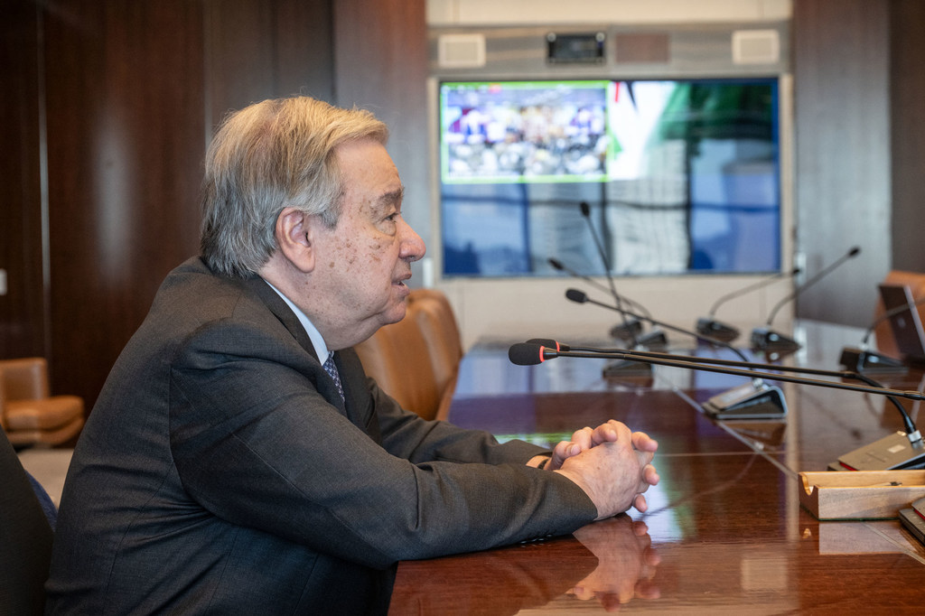 El Secretario General António Guterres se dirige a la Asamblea Global de Amnistía Internacional.