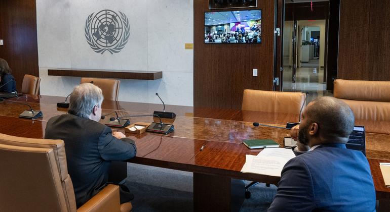     The Secretary General appreciated the decades of Amnesty International Decades of Human Rights and described it as 