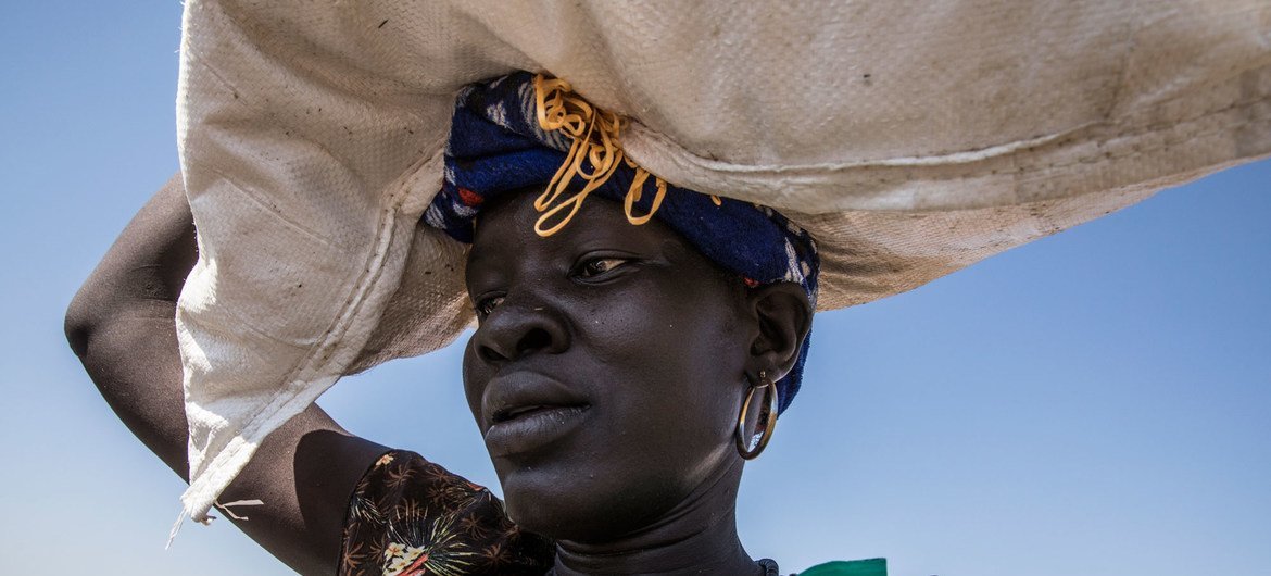 由于资金短缺，世界粮食计划署被迫削减南苏丹和东非其他地区受援人口的口粮。