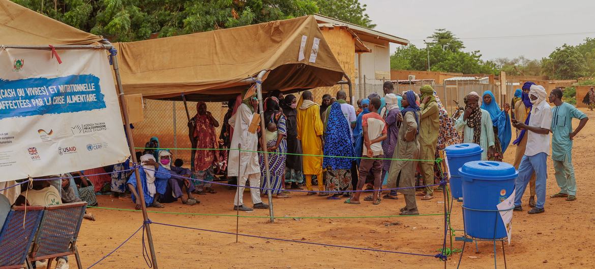 Niger: UN Calls for Humanitarian Corridor to Help Stranded Migrants - Vimarsana News