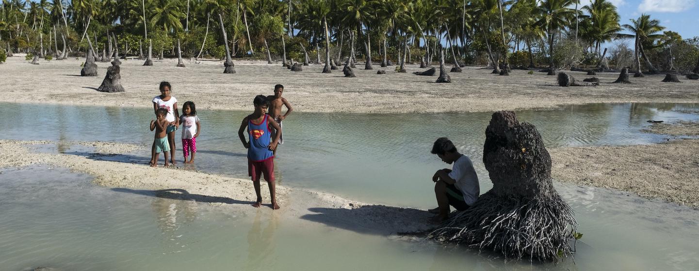 انتونیو گوتیرش نے کہا کہ چھوٹے جزائر پر مشتمل ترقی پذیر ممالک دنیا کو بتا رہے ہیں کہ موسمیاتی عزم کیا ہوتا ہے۔