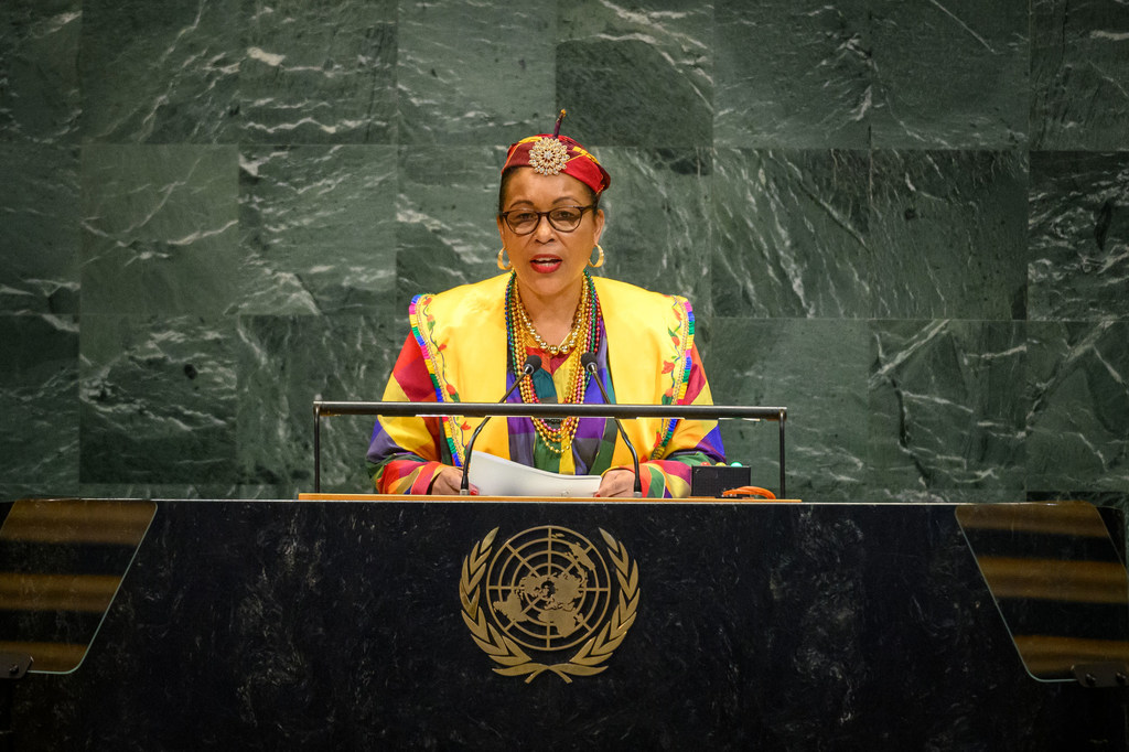 Sylvanie Burton, Rais wa Jumuiya ya Madola ya Dominica akihutubia mjadala mkuu wa mkutano wa 80 wa Baraza Kuu la UN.