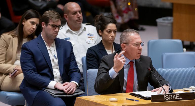 جلعاد أردان الممثل الدائم لإسرائيل لدى الأمم المتحدة يتحدث أمام مجلس الأمن الدولي.