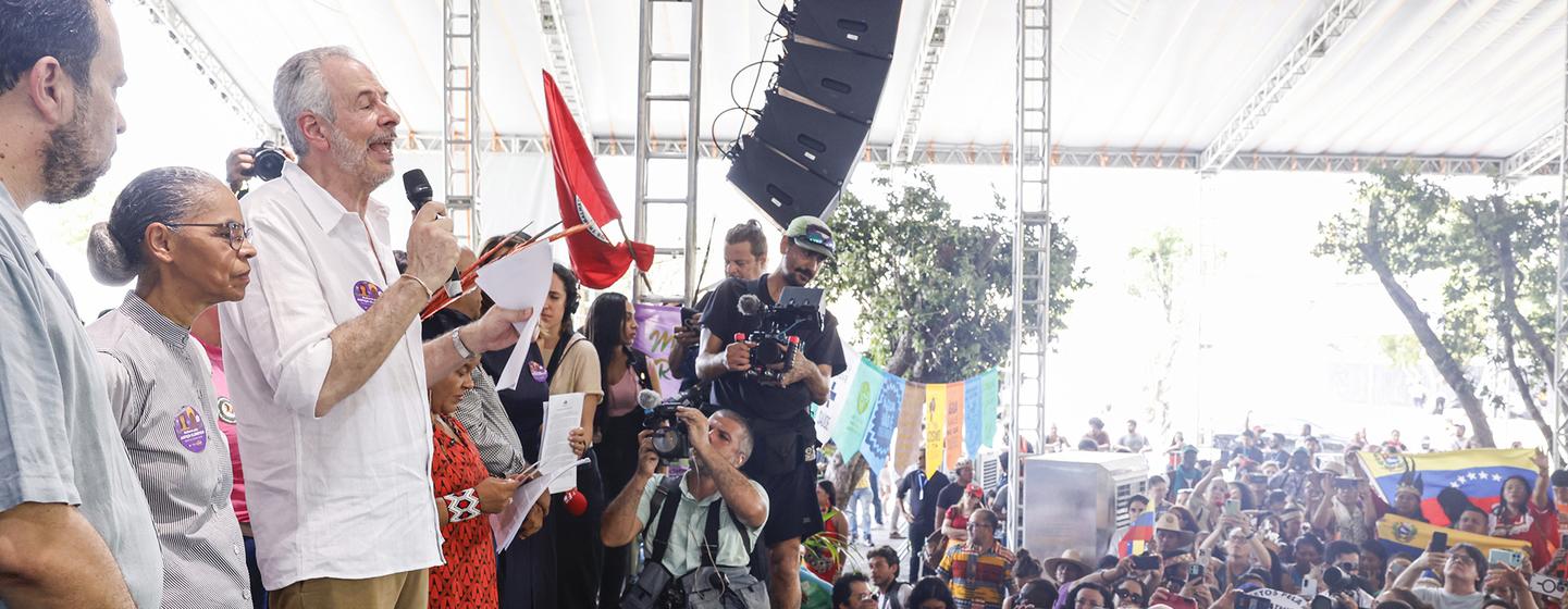 Председатель КС-30 Андре Корреа ду Лаго на закрытии Народного саммита.