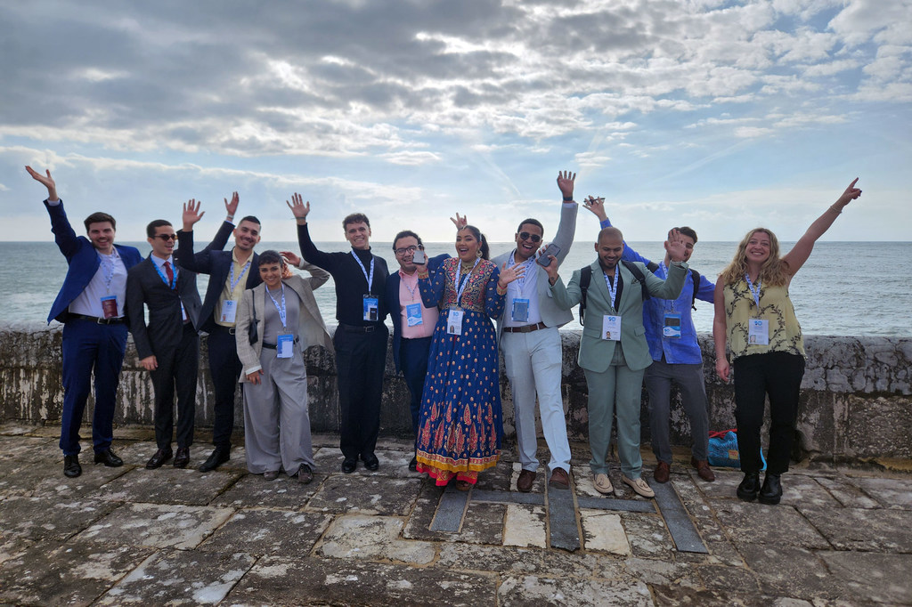 Jovens participantes do 10º Fórum Global da Aliança das Civilizações das Nações Unidas 