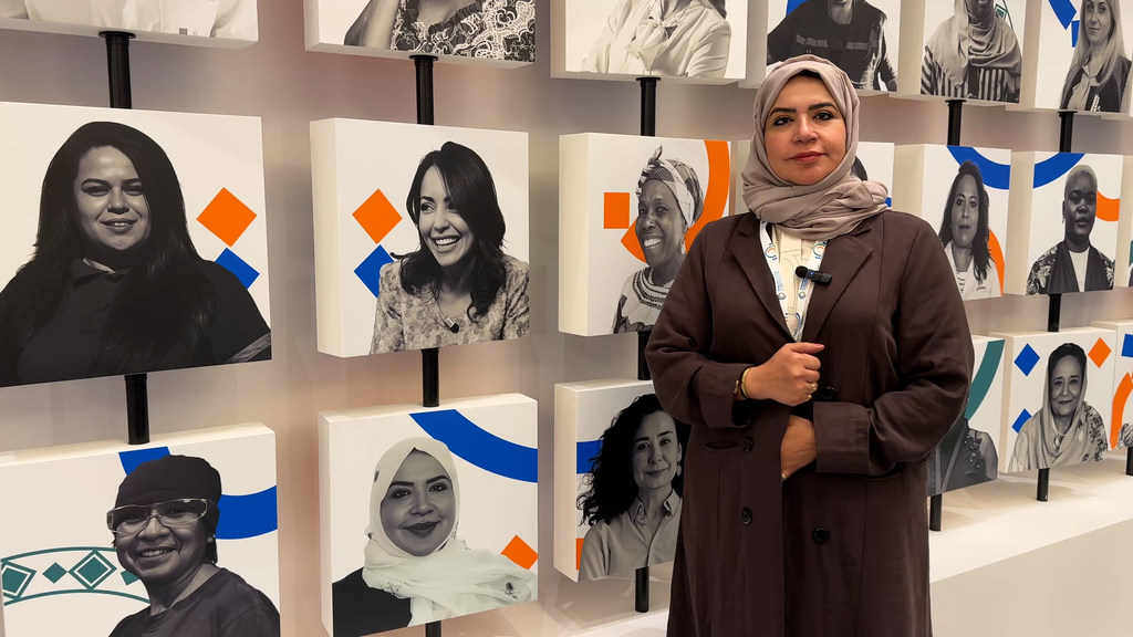 جميلة الشمري، رائدة أعمال سعودية، تشارك في المؤتمر العام الـ 21 لمنظمة اليونيدو في الرياض، المملكة العربية السعودية.