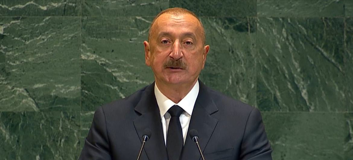 Президент Азербайджана Ильхам Алиев выступает на 80-й сессии Генассамблеи ООН.