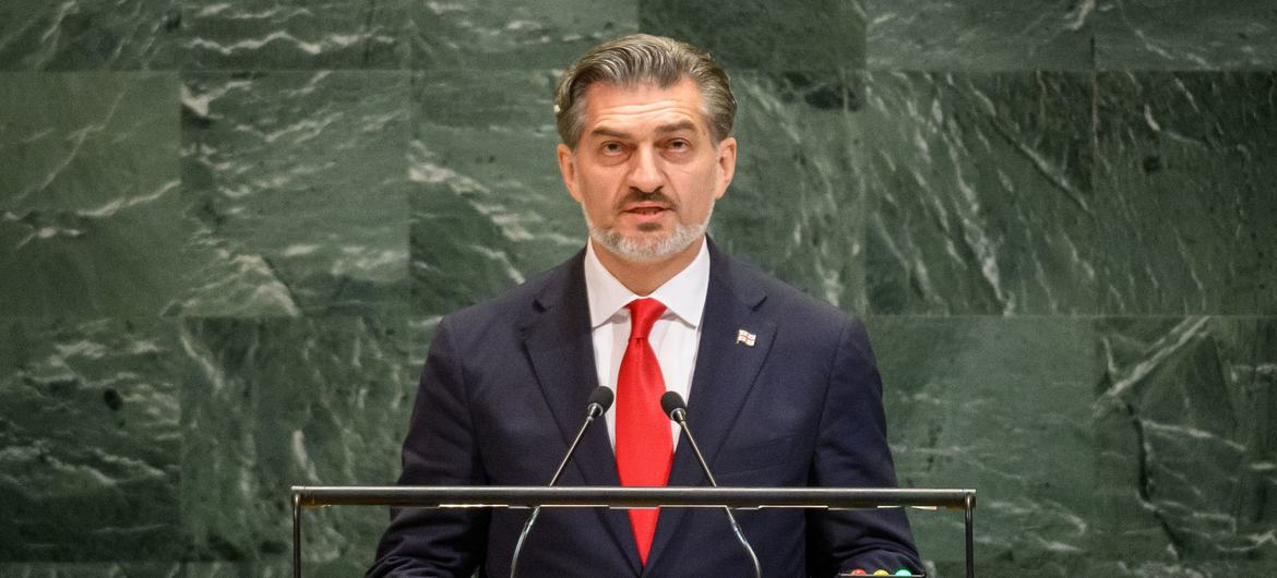 Президент Грузии обращается к Генассамблее ООН. 