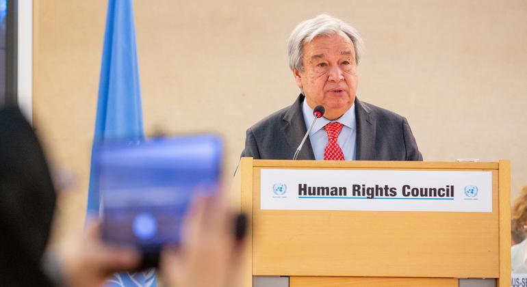 António Guterres discursa no Conselho dos Direitos Humanos.