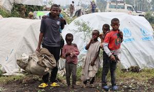 Familia desplazada por el conflicto en Goma, en la República Democrática del Congo.