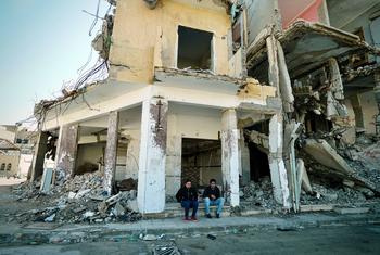 صورة من الأرشيف: في بنغازي، بليبيا، الدمار الواسع هو تذكير بسنوات من الصراع.