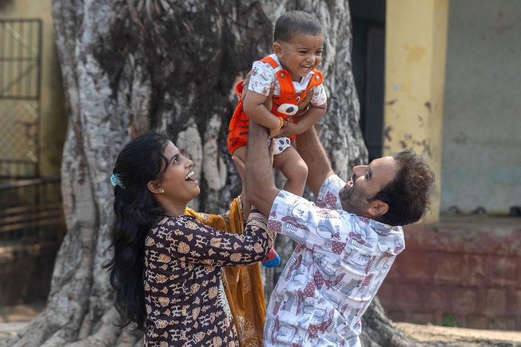 जीवन के शुरुआती दिन महत्वपूर्ण होते हैं, इसीलिए सही भोजन, प्रोत्साहन और देखभाल, पहले 1000 दिनों में बच्चों के मस्तिष्क के विकास के लिए अत्यंत आवश्यक होते हैं.