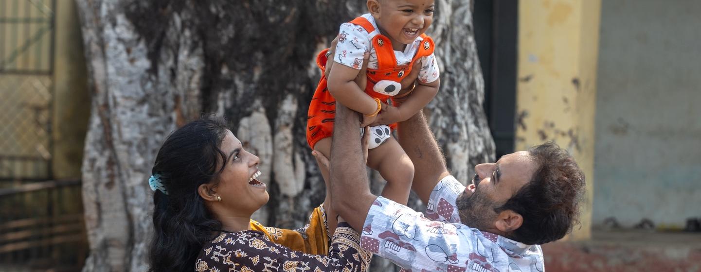 जीवन के शुरुआती दिन महत्वपूर्ण होते हैं, इसीलिए सही भोजन, प्रोत्साहन और देखभाल, पहले 1000 दिनों में बच्चों के मस्तिष्क के विकास के लिए अत्यंत आवश्यक होते हैं.