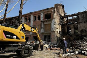 تعرض مدينة ميكولايف الساحلية في جنوب أوكرانيا لقصف مدفعي.