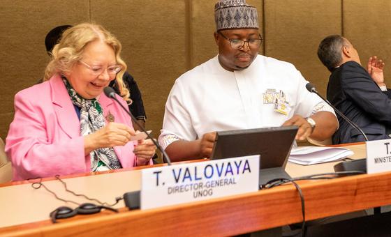 Foreign Minister Musa Timothy Kabba (right) of Sierra Leone and Director-General at Geneva Tatiana Valovaya during an informal visit of UN Security Council members to the Palais des Nations.