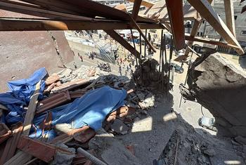 Israel atacó el hospital Nasser, en el sur de la Franja de Gaza, el 25 de agosto, causando la muerte de al menos 20 personas, entre ellas cinco periodistas.  Israel atacó el hospital Nasser, en el sur de la Franja de Gaza, el 25 de agosto, causando la muerte de al menos 20 personas, entre ellas cinco periodistas.