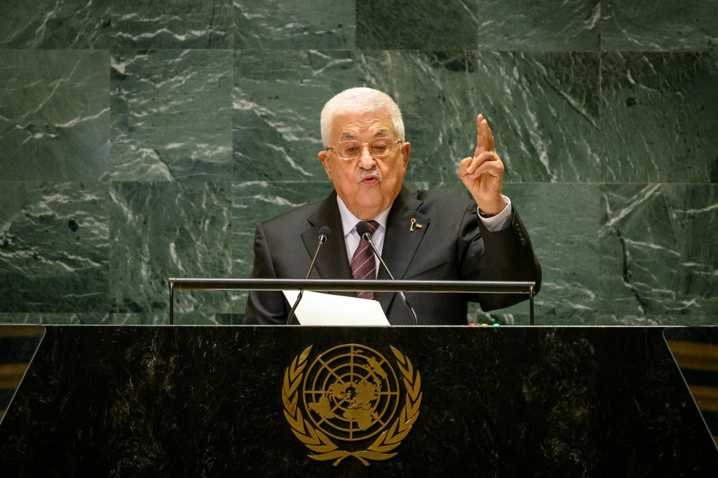 Махмуд Аббас обращается к Генассамблее ООН.