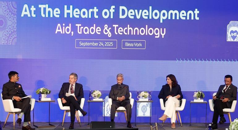 भारत के विदेश मंत्री डॉक्टर एस जयशंकर, न्यूयॉर्क में संयुक्त राष्ट्र महासभा के 80वें सत्र के दौरान आयोजित ‘India Day’ की उच्च-स्तरीय वार्ता में.