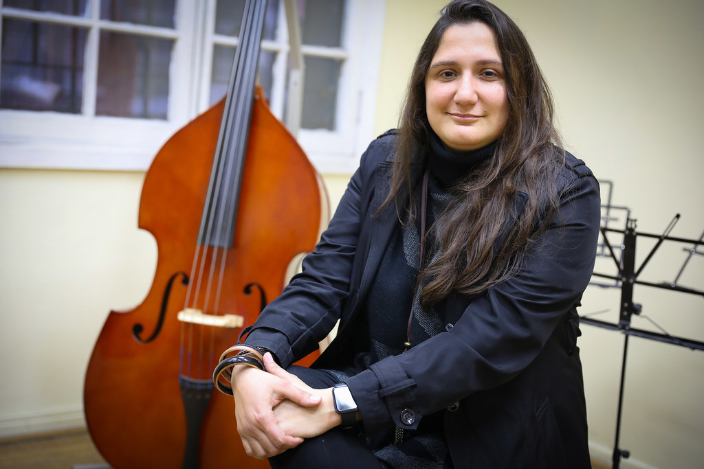 Ana Marvez, maestra de música y directora de coro de 36 años se fue de su país hace siete años a la búsqueda de una mejor vida en Santiago de Chile.