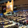 اقوام متحدہ کی جنرل اسبملی کے صدر ڈینس فرانسس مقبوضہ فلسطینی علاقوں کے مسئلے پر ہنگامی اجلاس سے خطاب کر رہے ہیں۔