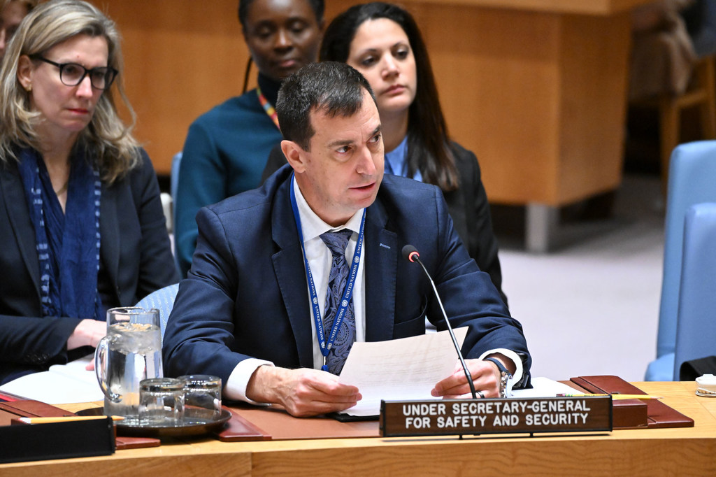 UN Under-Secretary-General for Safety and Security, Gilles Michaud, briefs the Security Council meeting on protection of civilians in armed conflict.