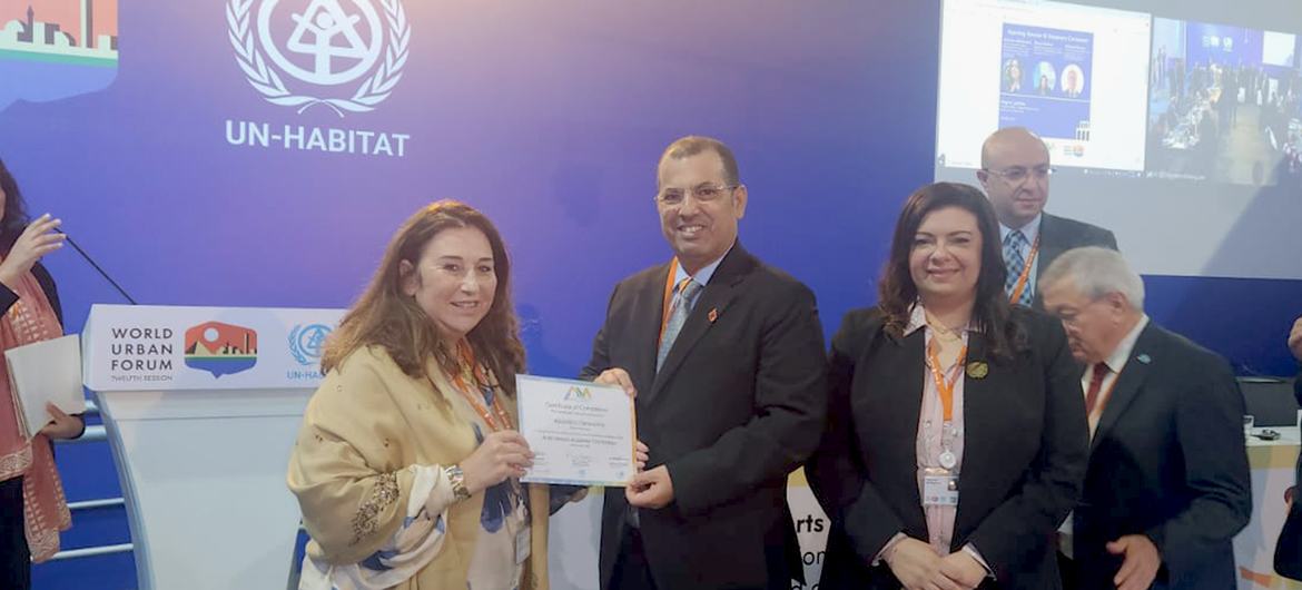 رئيس الجمعية المغربية لرؤساء مجالس العمالات والأقاليم في المغرب، عبد العزيز الدرويش أثناء إحدى فعاليات المنتدى الحضري العالمي في نسخته الثانية عشرة في القاهرة.