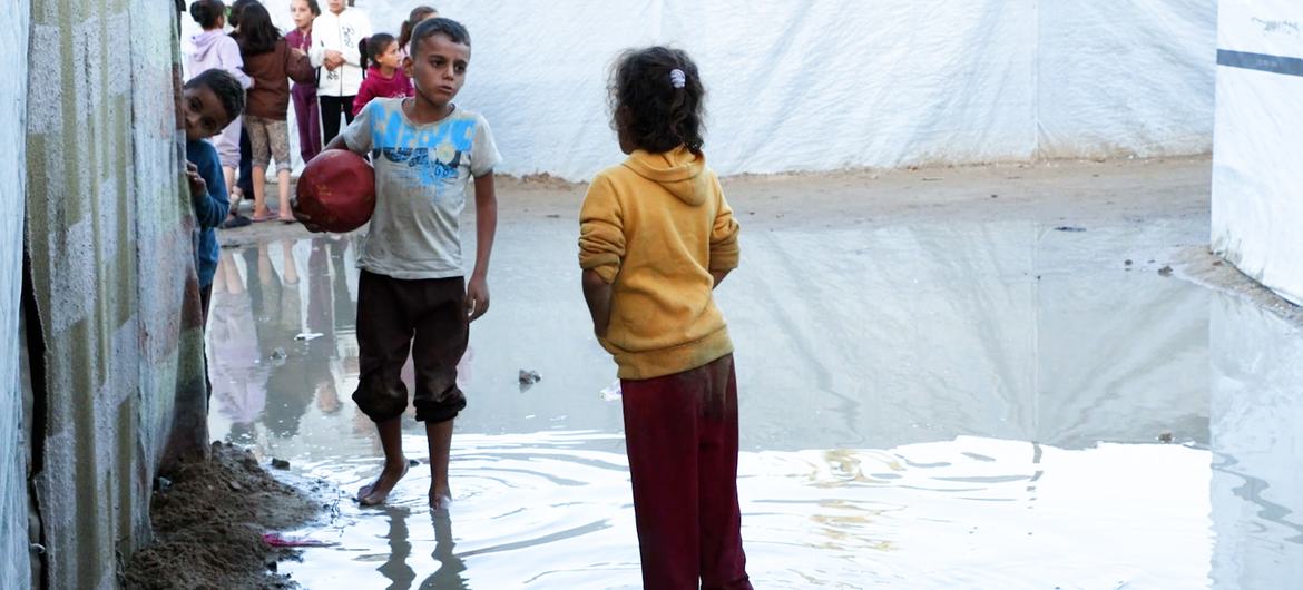 Many Palestinian families are living in poorly equipped shelters that are highly vulnerable to flooding, leaving people inevitably exposed to harsh, stormy weather..