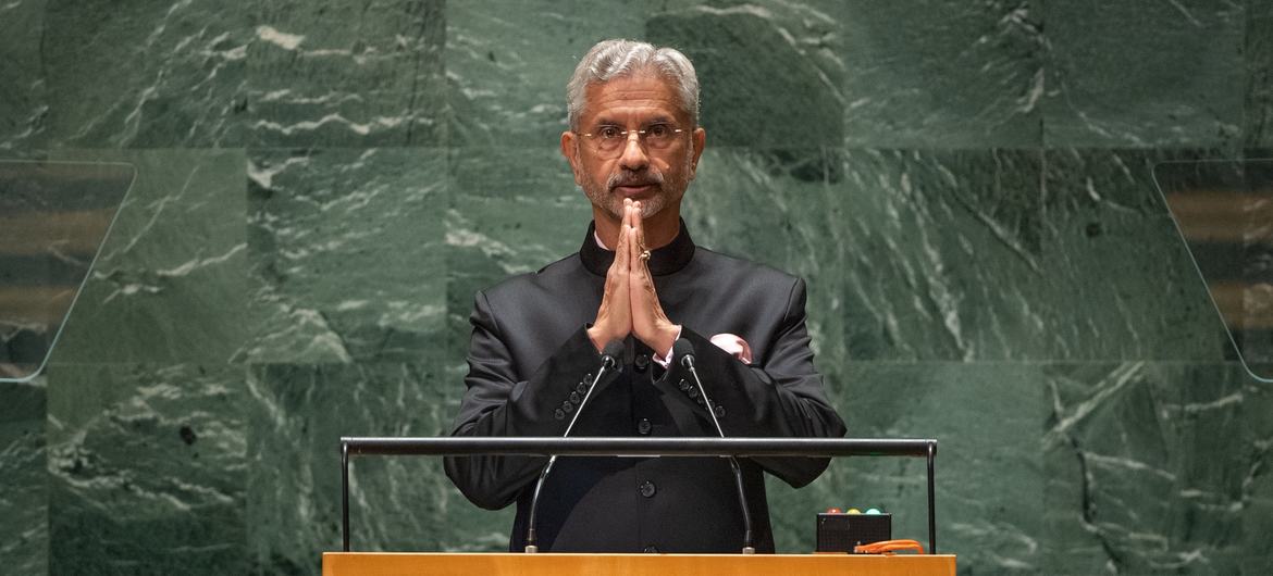 وزير الشؤون الخارجية الهندي يلقي كلمة بلاده أمام المناقشة العامة للجمعية العامة للأمم المتحدة.
