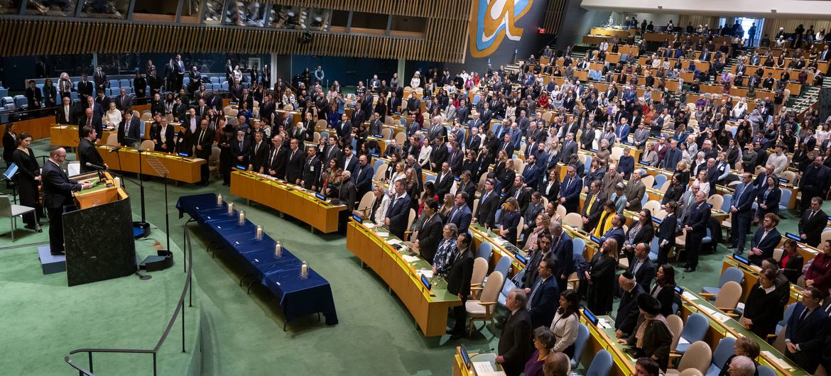 Prayers and a moment of silence at the United Nations Observance of International Day of Commemoration in Memory of the Victims of the Holocaust.