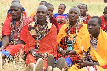 Wanawake na wasichana wa kimasai katika kaunti ya Kajiado nchini Kenya.