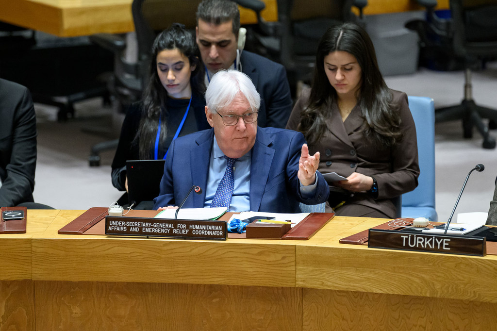 وكيل الأمين العام للشؤون الإنسانية ومنسق الإغاثة في حالات الطوارئ، مارتن غريفيثس أثناء تقديم إحاطة لمجلس الأمن في وقت سابق في شباط/فبراير 2024.